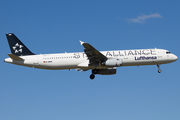 Lufthansa Airbus A321-131 (D-AIRW) at  Hamburg - Fuhlsbuettel (Helmut Schmidt), Germany