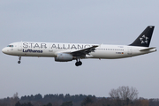 Lufthansa Airbus A321-131 (D-AIRW) at  Hamburg - Fuhlsbuettel (Helmut Schmidt), Germany