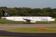 Lufthansa Airbus A321-131 (D-AIRW) at  Hamburg - Fuhlsbuettel (Helmut Schmidt), Germany