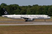 Lufthansa Airbus A321-131 (D-AIRW) at  Hamburg - Fuhlsbuettel (Helmut Schmidt), Germany