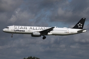 Lufthansa Airbus A321-131 (D-AIRW) at  Hamburg - Fuhlsbuettel (Helmut Schmidt), Germany