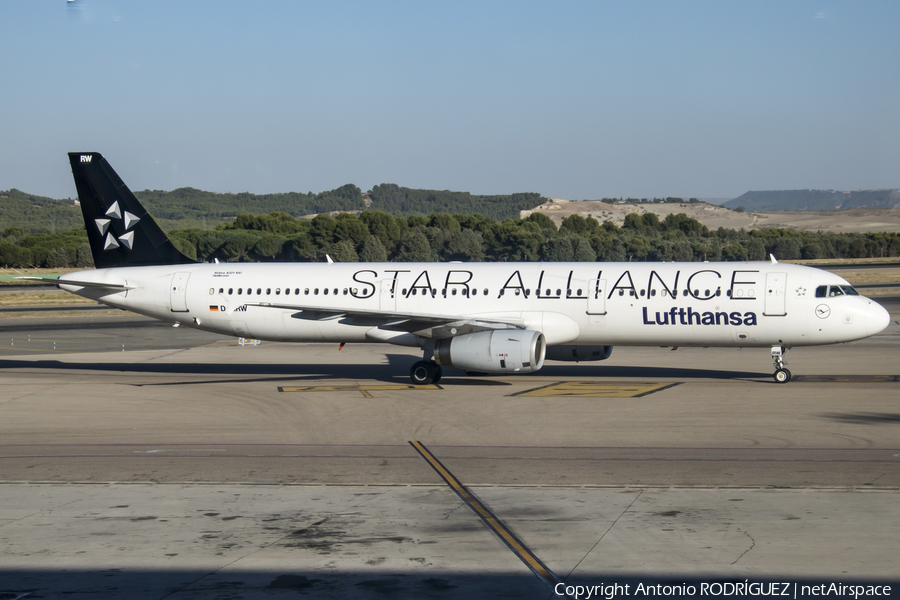 Lufthansa Airbus A321-131 (D-AIRW) | Photo 193256