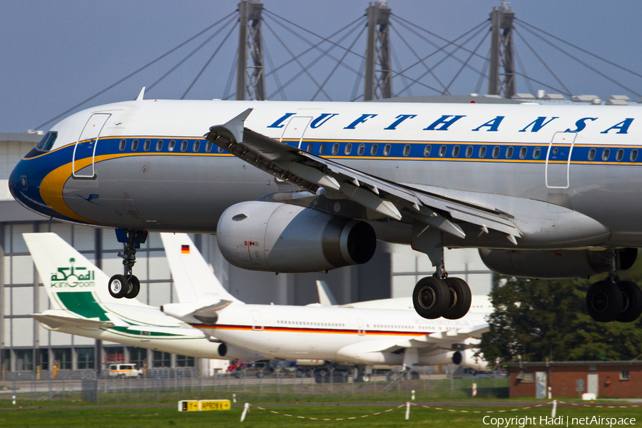 Lufthansa Airbus A321-131 (D-AIRX) | Photo 59014