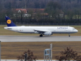 Lufthansa Airbus A321-131 (D-AIRX) at  Munich, Germany