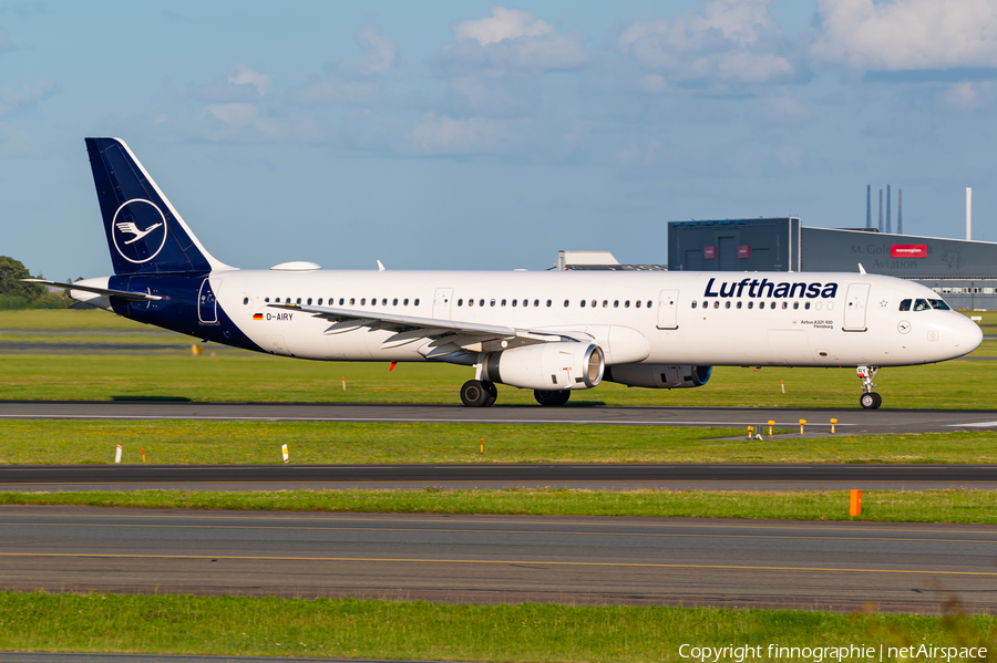 Lufthansa Airbus A321-131 (D-AIRY) | Photo 635551