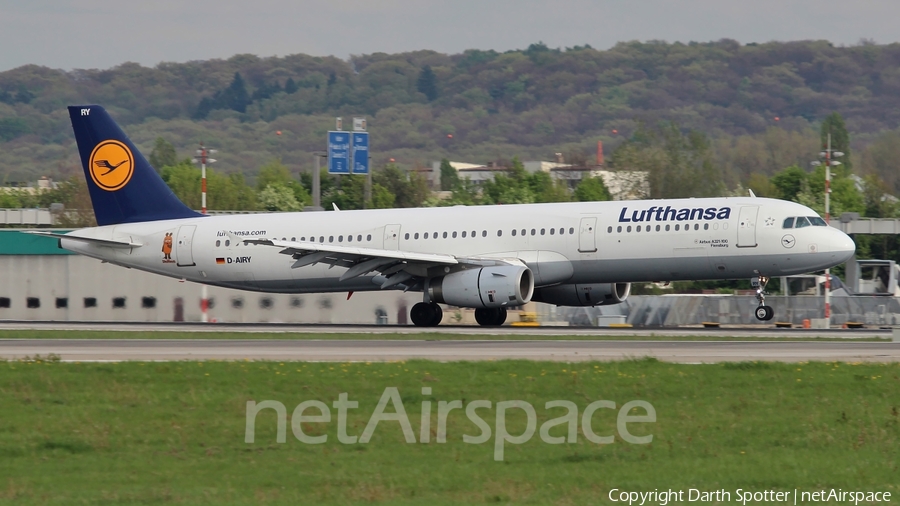 Lufthansa Airbus A321-131 (D-AIRY) | Photo 216183