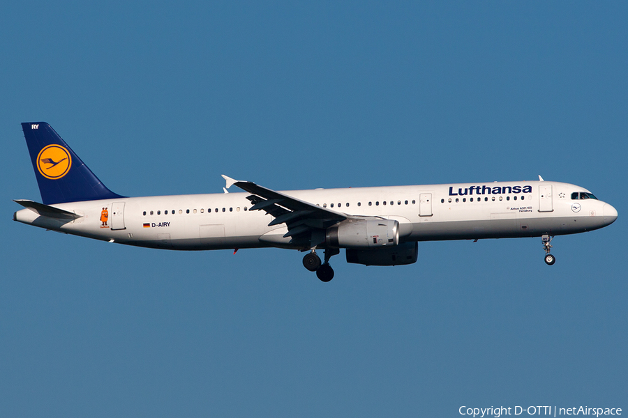 Lufthansa Airbus A321-131 (D-AIRY) | Photo 210624