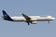 Lufthansa Airbus A321-131 (D-AIRY) at  Frankfurt am Main, Germany