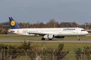 Lufthansa Airbus A321-131 (D-AIRY) at  Hamburg - Fuhlsbuettel (Helmut Schmidt), Germany