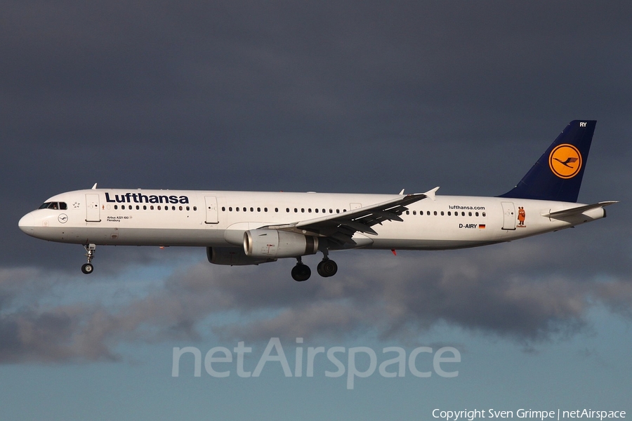Lufthansa Airbus A321-131 (D-AIRY) | Photo 161054