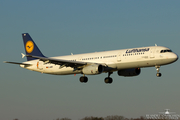 Lufthansa Airbus A321-131 (D-AIRY) at  Hamburg - Fuhlsbuettel (Helmut Schmidt), Germany