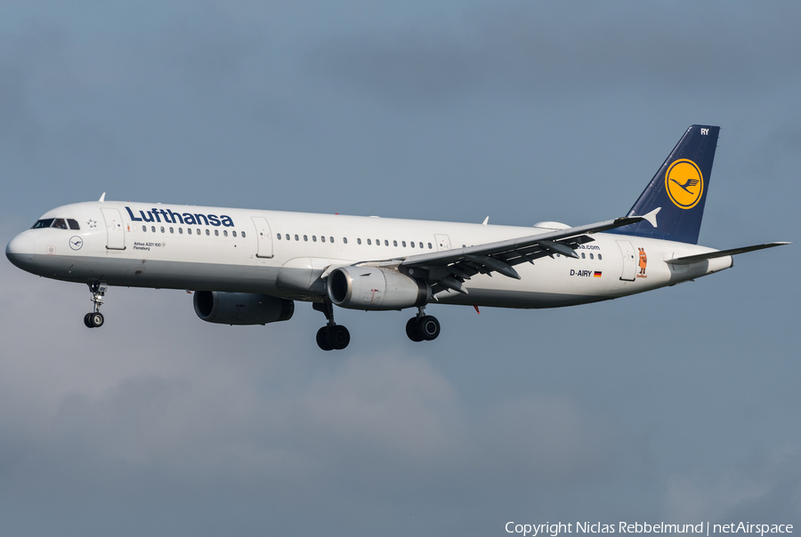 Lufthansa Airbus A321-131 (D-AIRY) | Photo 262123