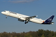 Lufthansa Airbus A321-131 (D-AIRY) at  Hamburg - Fuhlsbuettel (Helmut Schmidt), Germany