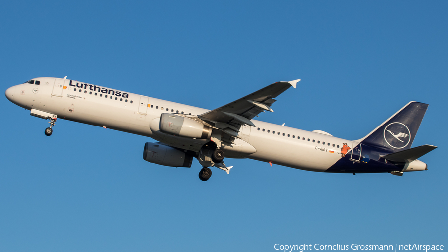 Lufthansa Airbus A321-131 (D-AIRY) | Photo 421206