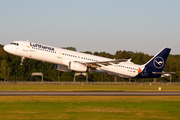 Lufthansa Airbus A321-131 (D-AIRY) at  Hamburg - Fuhlsbuettel (Helmut Schmidt), Germany