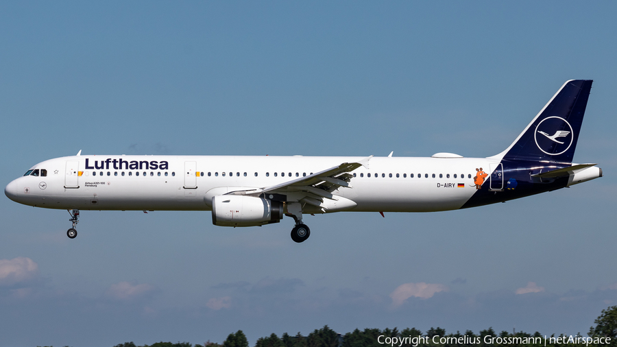 Lufthansa Airbus A321-131 (D-AIRY) | Photo 453634