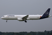 Lufthansa Airbus A321-131 (D-AIRY) at  Hamburg - Fuhlsbuettel (Helmut Schmidt), Germany