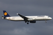 Lufthansa Airbus A321-131 (D-AIRY) at  Hamburg - Fuhlsbuettel (Helmut Schmidt), Germany