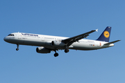 Lufthansa Airbus A321-131 (D-AIRY) at  London - Heathrow, United Kingdom