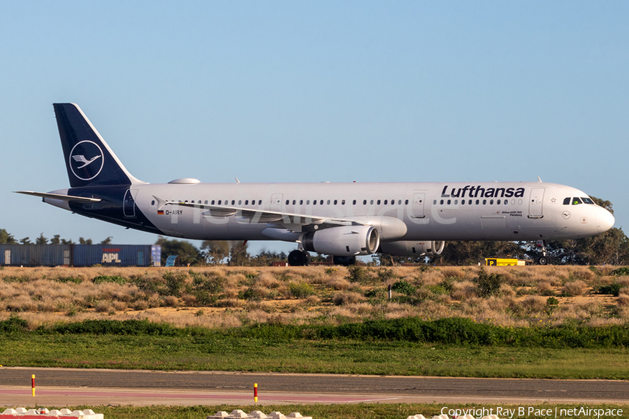 Lufthansa Airbus A321-131 (D-AIRY) | Photo 612657
