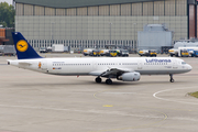 Lufthansa Airbus A321-131 (D-AIRY) at  Berlin - Tegel, Germany