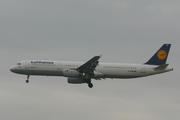 Lufthansa Airbus A321-231 (D-AISB) at  Frankfurt am Main, Germany