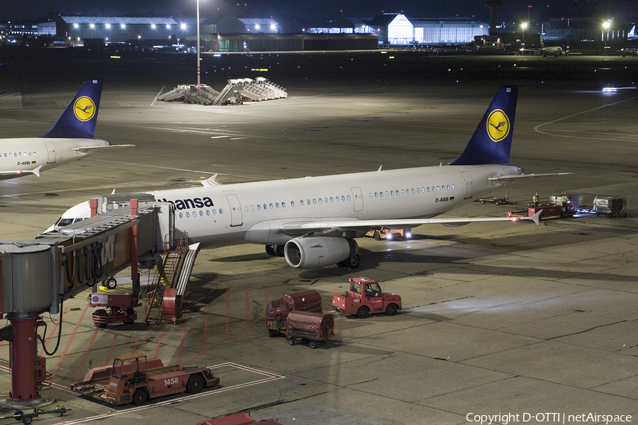 Lufthansa Airbus A321-231 (D-AISB) | Photo 140403