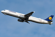 Lufthansa Airbus A321-231 (D-AISB) at  Hamburg - Fuhlsbuettel (Helmut Schmidt), Germany