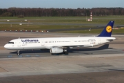 Lufthansa Airbus A321-231 (D-AISD) at  Hamburg - Fuhlsbuettel (Helmut Schmidt), Germany