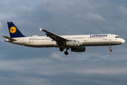 Lufthansa Airbus A321-231 (D-AISF) at  Hamburg - Fuhlsbuettel (Helmut Schmidt), Germany