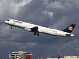 Lufthansa Airbus A321-231 (D-AISF) at  Luqa - Malta International, Malta