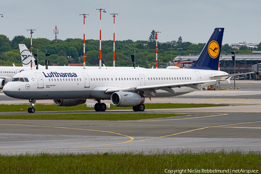 Lufthansa Airbus A321-231 (D-AISH) | Photo 449854