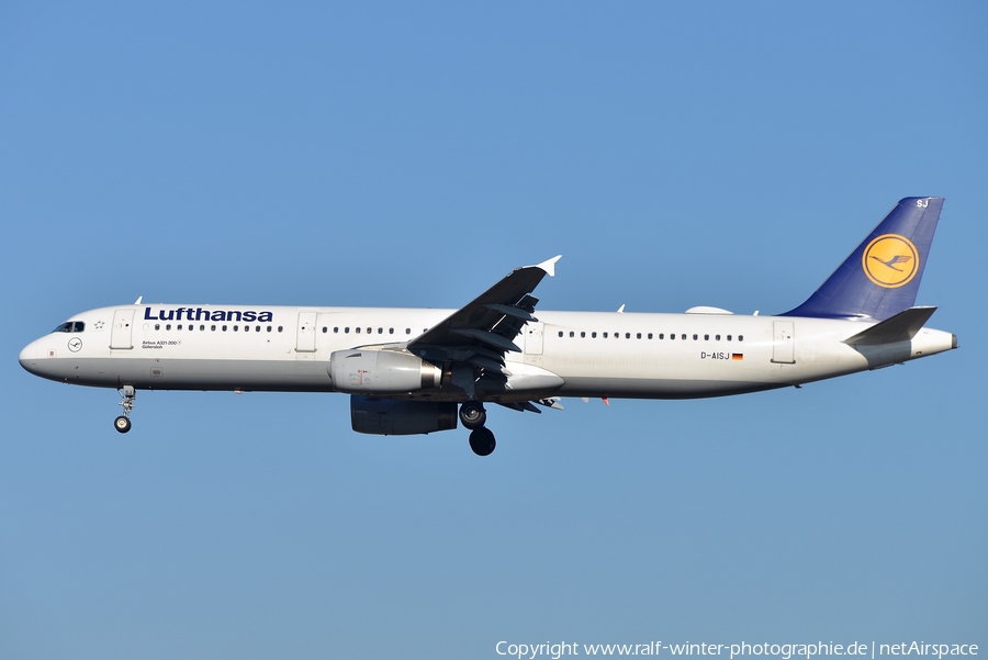 Lufthansa Airbus A321-231 (D-AISJ) | Photo 452245