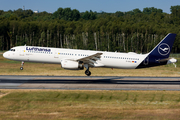 Lufthansa Airbus A321-231 (D-AISJ) at  Hamburg - Fuhlsbuettel (Helmut Schmidt), Germany