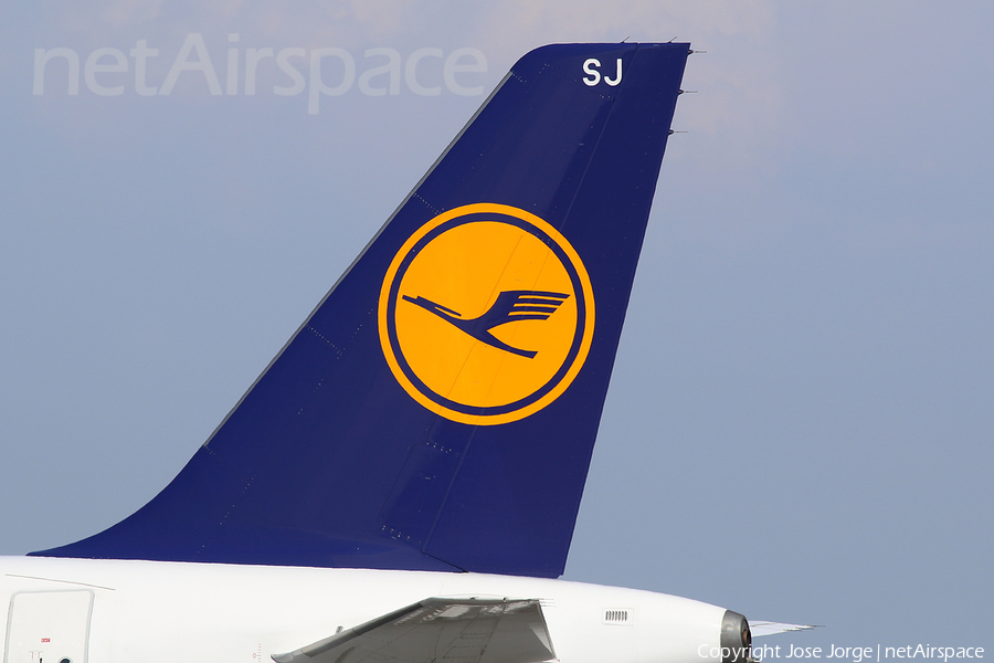 Lufthansa Airbus A321-231 (D-AISJ) | Photo 507002