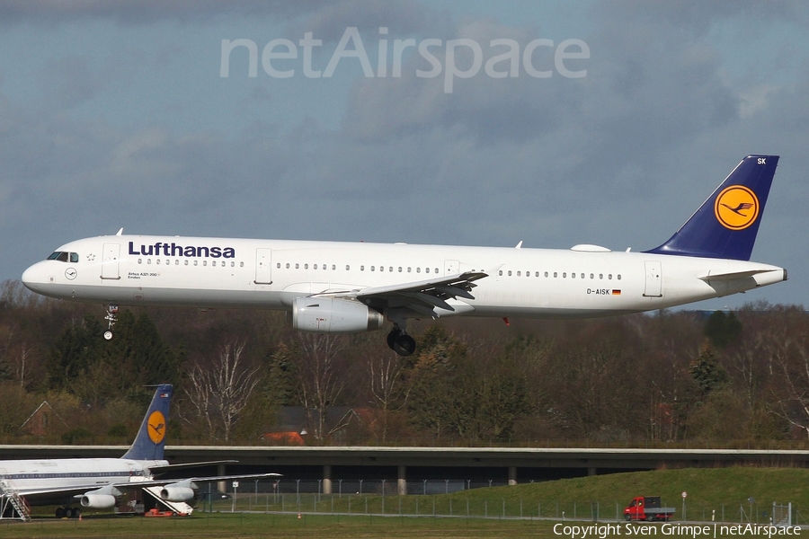 Lufthansa Airbus A321-231 (D-AISK) | Photo 377313