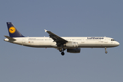 Lufthansa Airbus A321-231 (D-AISL) at  Antalya, Turkey