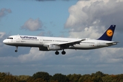 Lufthansa Airbus A321-231 (D-AISN) at  Hamburg - Fuhlsbuettel (Helmut Schmidt), Germany