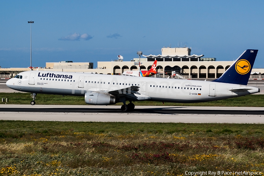 Lufthansa Airbus A321-231 (D-AISN) | Photo 300419