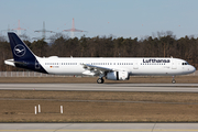 Lufthansa Airbus A321-231 (D-AISQ) at  Frankfurt am Main, Germany