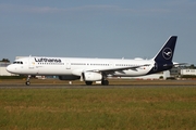 Lufthansa Airbus A321-231 (D-AISQ) at  Hamburg - Fuhlsbuettel (Helmut Schmidt), Germany