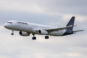 Lufthansa Airbus A321-231 (D-AISQ) at  Hamburg - Fuhlsbuettel (Helmut Schmidt), Germany