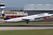 Lufthansa Airbus A321-231 (D-AISQ) at  Lisbon - Portela, Portugal