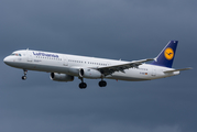 Lufthansa Airbus A321-231 (D-AISR) at  Hamburg - Fuhlsbuettel (Helmut Schmidt), Germany