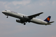 Lufthansa Airbus A321-231 (D-AIST) at  Hamburg - Fuhlsbuettel (Helmut Schmidt), Germany