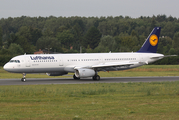 Lufthansa Airbus A321-231 (D-AIST) at  Hamburg - Fuhlsbuettel (Helmut Schmidt), Germany