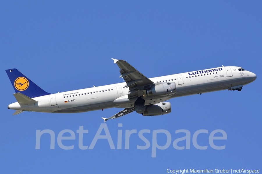 Lufthansa Airbus A321-231 (D-AIST) | Photo 111539
