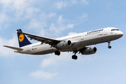 Lufthansa Airbus A321-231 (D-AISU) at  Luqa - Malta International, Malta