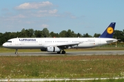 Lufthansa Airbus A321-231 (D-AISV) at  Hamburg - Fuhlsbuettel (Helmut Schmidt), Germany