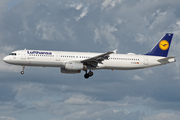 Lufthansa Airbus A321-231 (D-AISW) at  Hamburg - Fuhlsbuettel (Helmut Schmidt), Germany